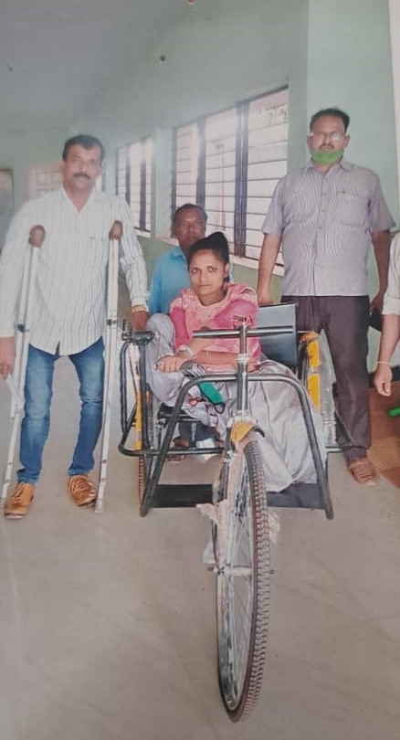 /media/hariom/1NGO-00854-Hari Om Gnyana Deepa Rural Education Society-Activity-International Day of Disabled Persons-2_J8BMMvs.jpeg